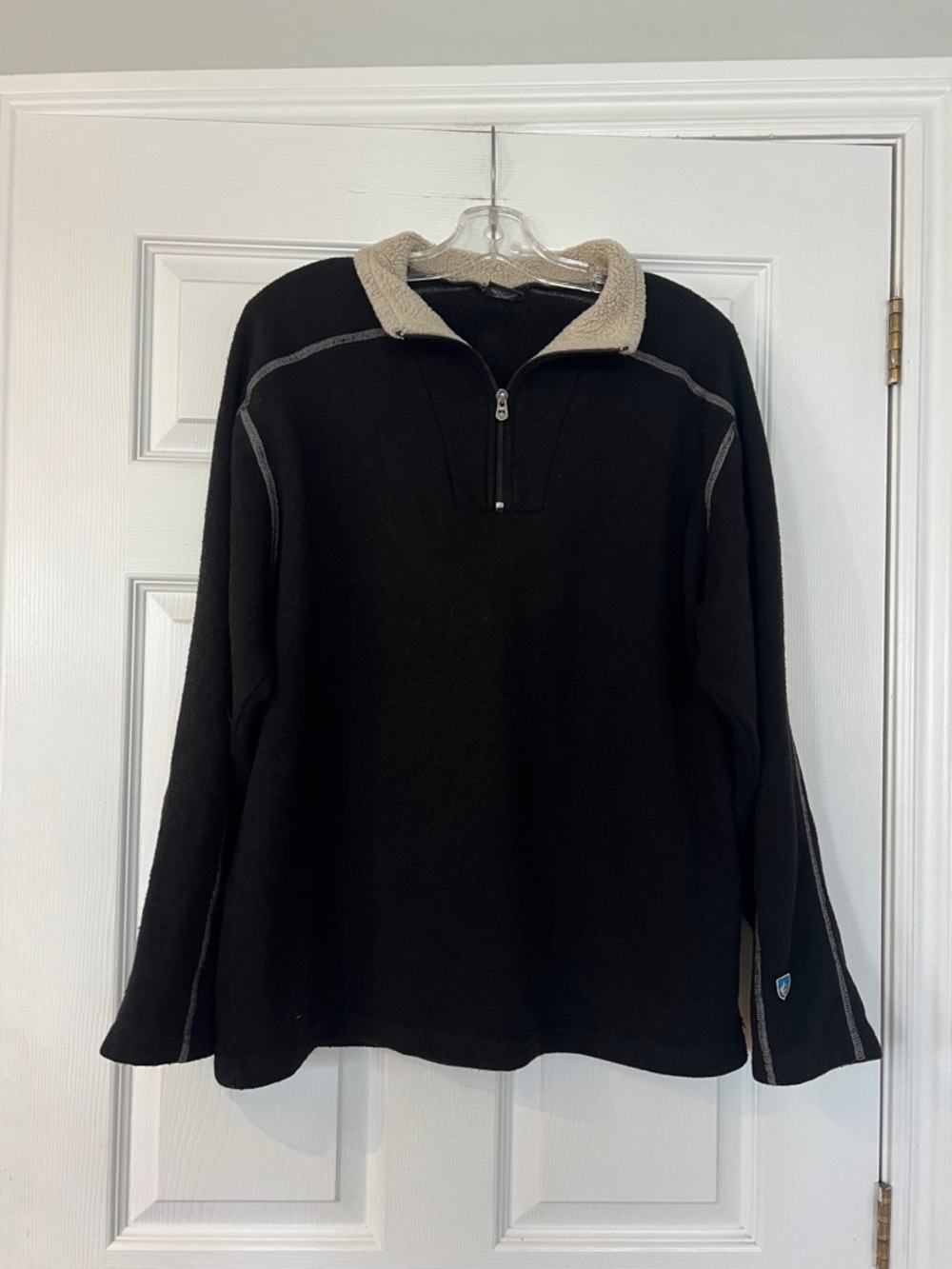 Kuhl Men's Black Zip-Up Sweater with Cream Sherpa Collar